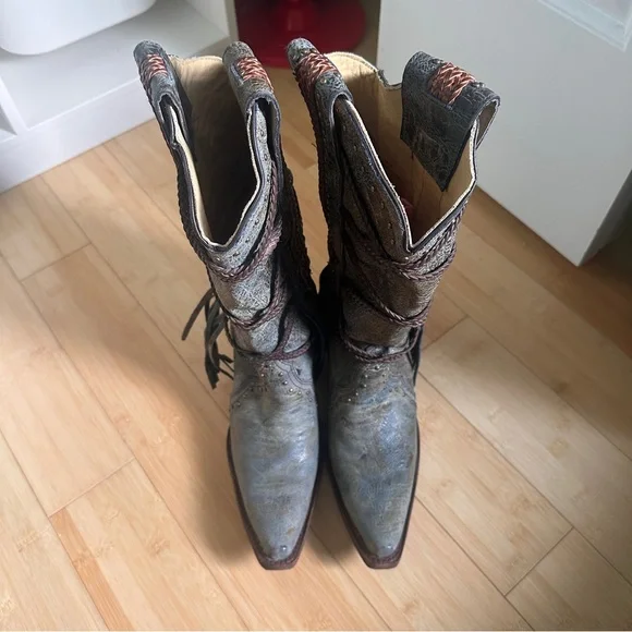 Corral Distressed Gray-Brown Leather Fringe Western Heeled Boots - Picture 2 of 13